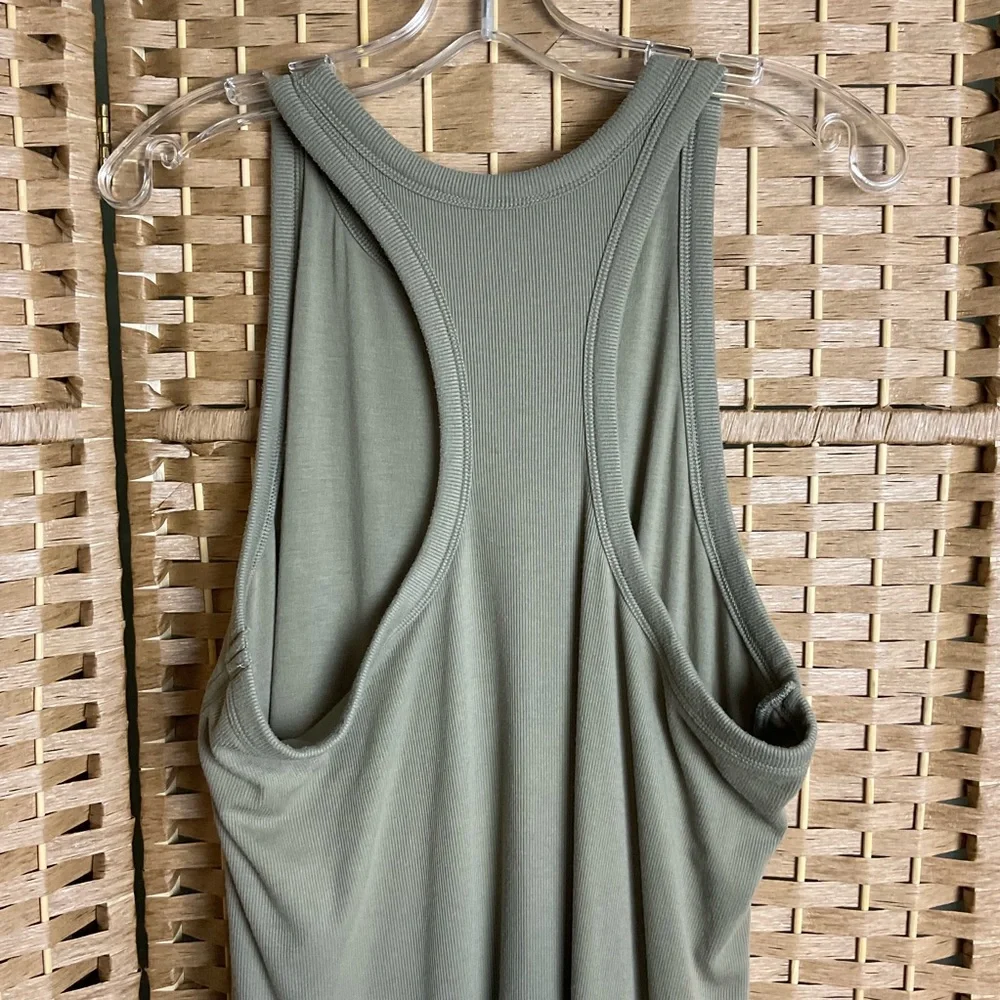 Old Navy Active Ultralite Go Dry Racerback Rib-Knit Ruched Dress Size 2X - Picture 5 of 9